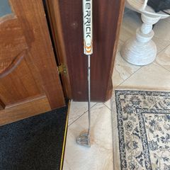 Golf club