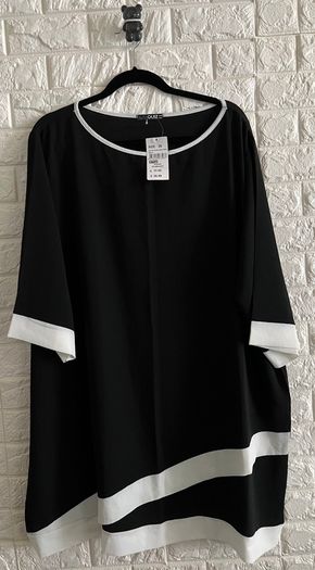 Plus Size Brand New Quiz Top