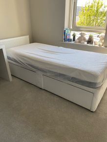 Single divan and matress