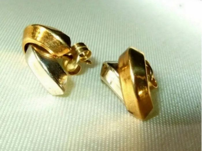 Vintage Hallmarked 9ct White/Yellow Gold Earrings