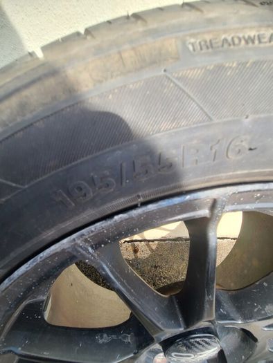 Oz Racing Alloy Wheels READ AD.