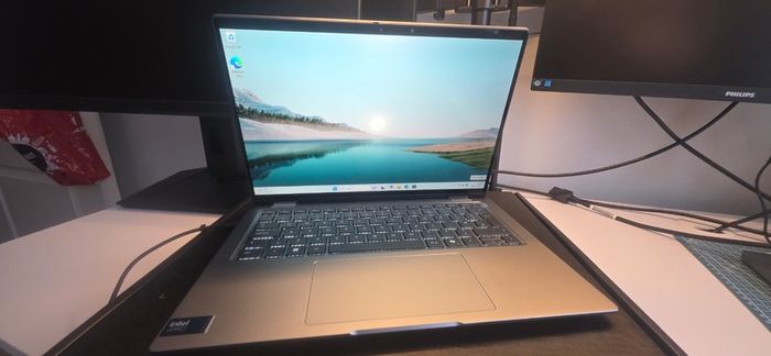Dell latitude 2in1 touch 7450 ultra 5 16gb ddr5 512
