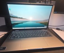Dell latitude 2in1 touch 7450 ultra 5 16gb ddr5 512