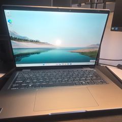 Dell latitude 2in1 touch 7450 ultra 5 16gb ddr5 512