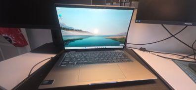 Dell latitude 2in1 touch 7450 ultra 5 16gb ddr5 512