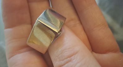 Square ring