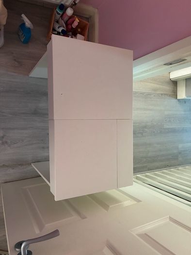 vanity table