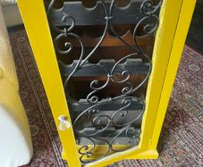 Wine cabinet
