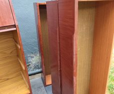 chest of drawers