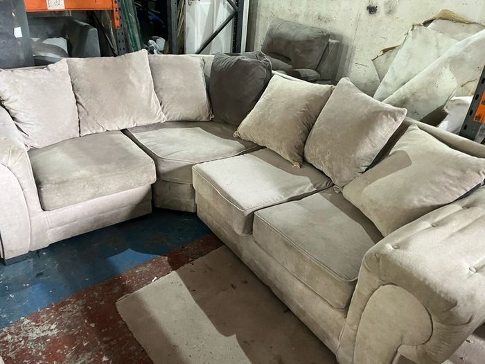 Grey corner Verona sofa couch