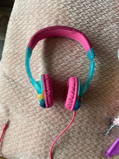 head phones shimmer and shine