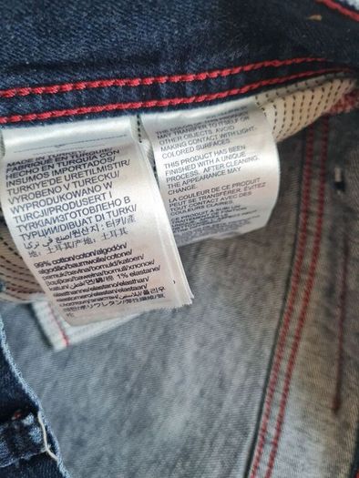 Tommy hilfiger Denton stretch Size 33/32 zip fly in excellent condition