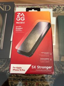 ZAGG Invisible Shield Screen Protector iPhone 15 Pro