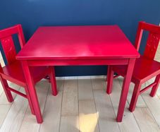 Ikea Kritter kids table and chairs
