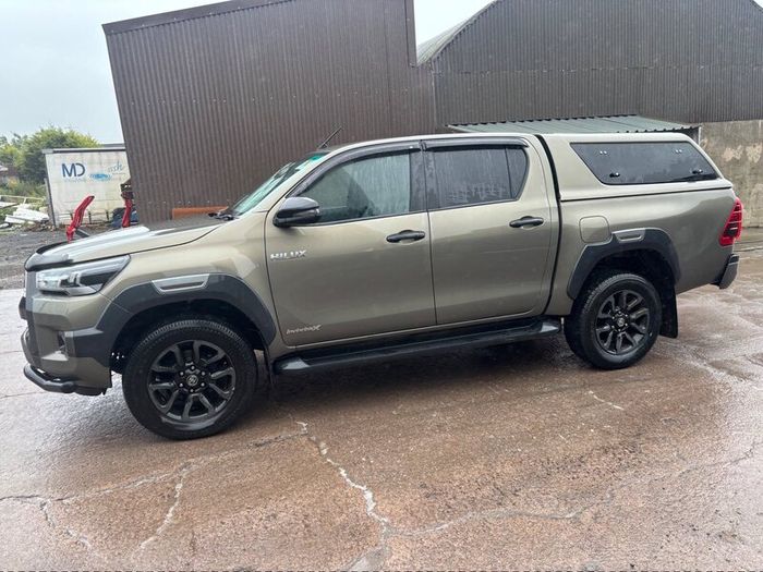 Toyota Hilux 2021