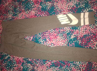 Nike bottoms new