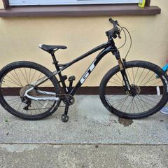 womens mountain bike