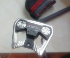 scotty cameron putter latest model PhantomR9