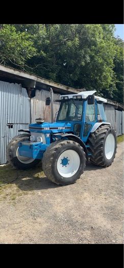 Ford 7810