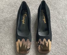 Stunning black suede and metallic bronze pumps with python like by Spanish designer Paco Herrero.