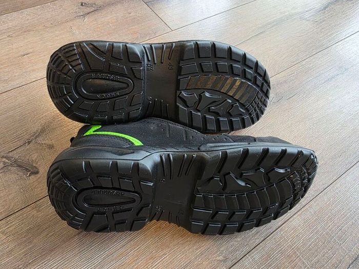 Base Chester Safety shoes