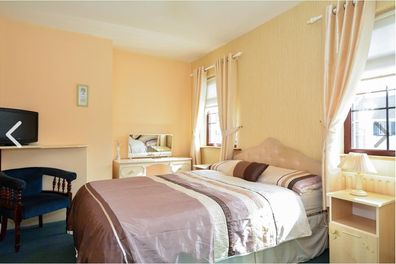 double divan bed with mattress