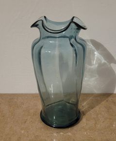 Vintage hand waved blue glass vase
