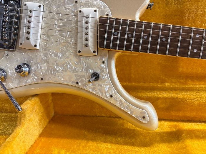 Yamaha SGV-800 Flying Samurai Pearl Snow White 2000