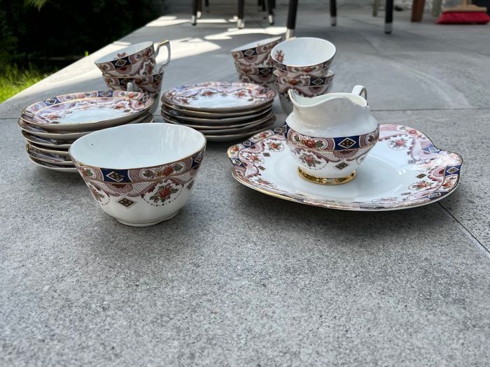 Royal Tara Carina Bone China 21 piece Tea Set -