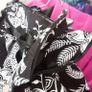 Pretty skirt size 14 zip closing to  side worn once Image 4