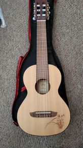 Ortega Guitalele