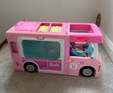 Barbie camper van