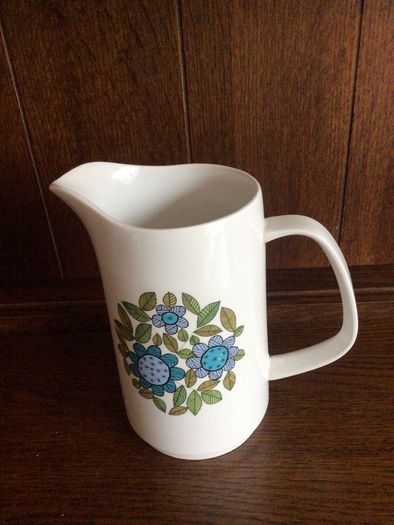 Retro Vintage Studio pottery J&G Meakin Floral Large Water jug