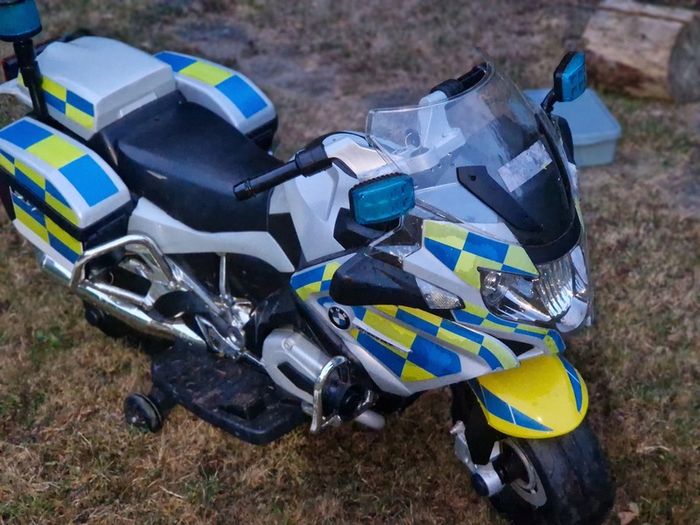 Kids Ride-on BMW Garda Motorbike