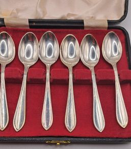 Vintage  sterling silver Sheffield 1964 spoon