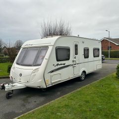 Swift Archway 4 Berth Fixed Bed Caravan