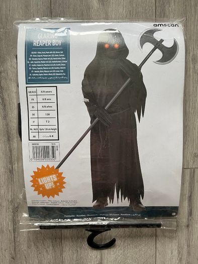 Glaring reaper boy costume