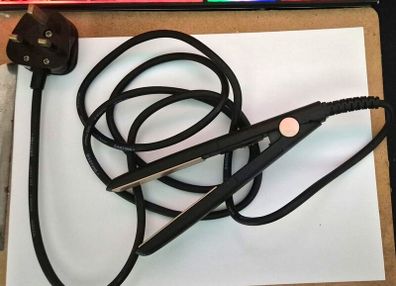 Christina Aguilera Hair Straightener