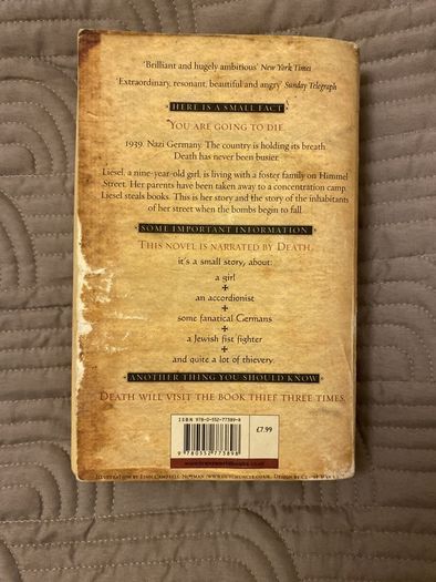 Book: Markus Zusak, The Book Thief