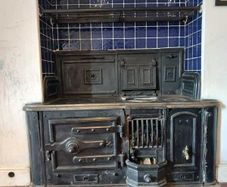 Vintage Cast Iron Range / Kitchen Stove