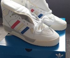 Adidas Trainers (Brand New)