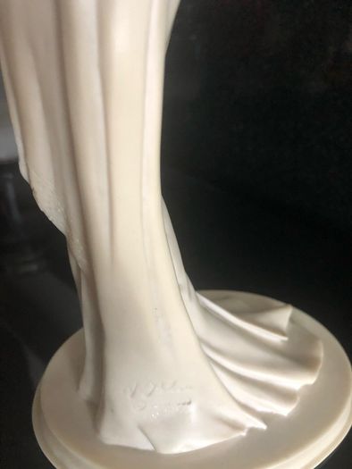 Belcari figurine