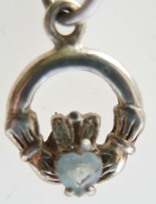 Vintage Sterling Silver Birthstone Claddagh Pendant Necklace 2,5g Length 18"