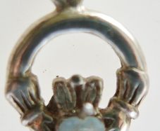 Vintage Sterling Silver Birthstone Claddagh Pendant Necklace 2,5g Length 18"