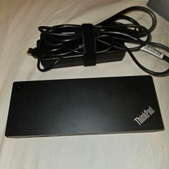 Lenovo Docking Station + 135W power cable