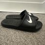 Black Nike Sliders Image 2