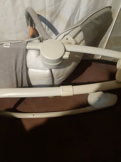 Wave Rocker Baby Bouncer Chair - Grey Melange