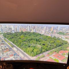 Gaming pc and monitor