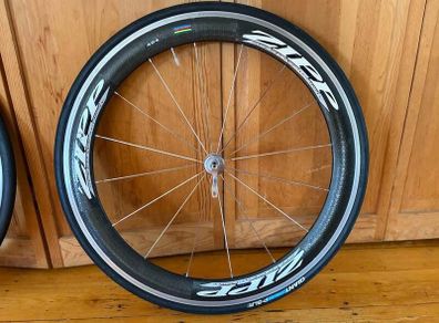 Zipp 404 carbon clincher rear wheel
