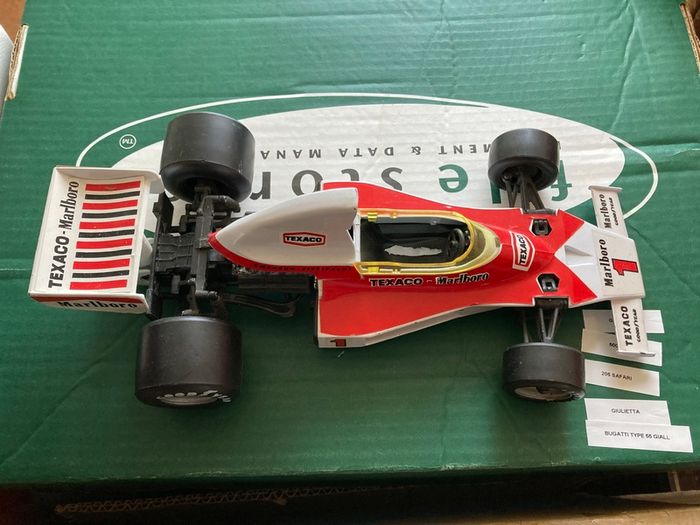 McLaren M23 Formula one Scale 1/16 by Polistil